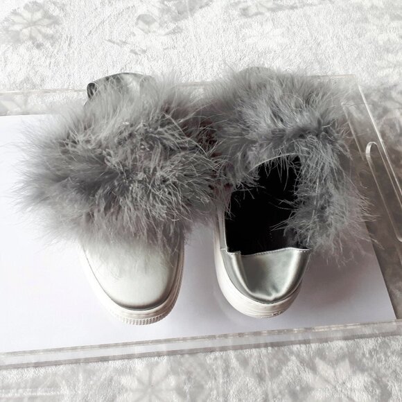 ZCD Montreal silver grey satin & feather sneakers - Picture 5 of 8